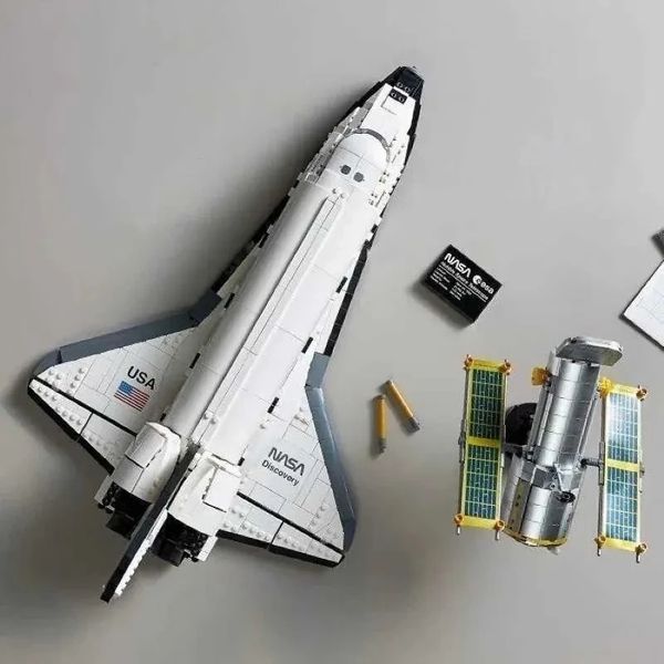 Конструктор NASA Space Shuttle Discovery 1125 фото
