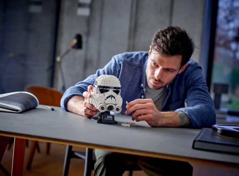 Колекційний Конструктор Шолом Штурмовика Star Wars Stormtrooper 2773355381 фото