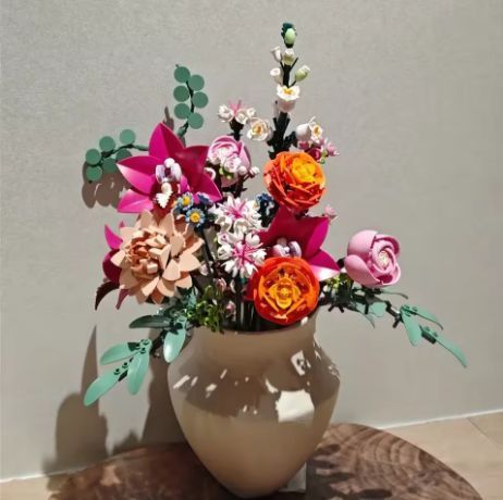 Збірний конструктор "Pretty Pink Flower Bouquet" 1006 фото